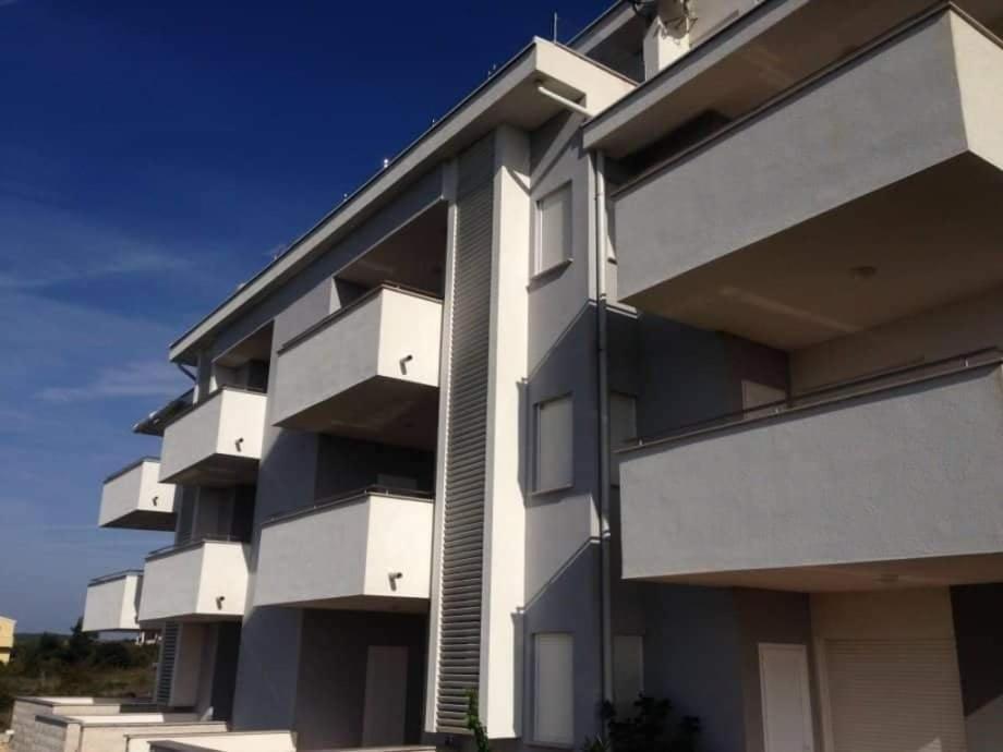 Islando 3 Apartamento Novalja Exterior foto